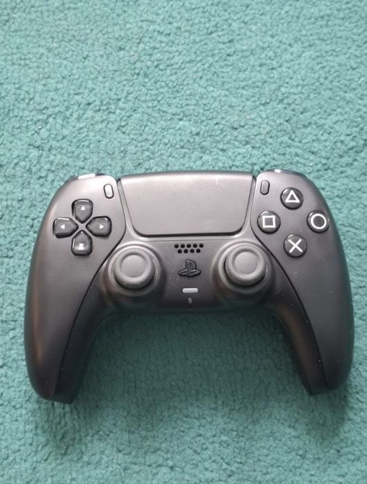 PS5 DualSense геймпад (оригинал, отличное состояние)