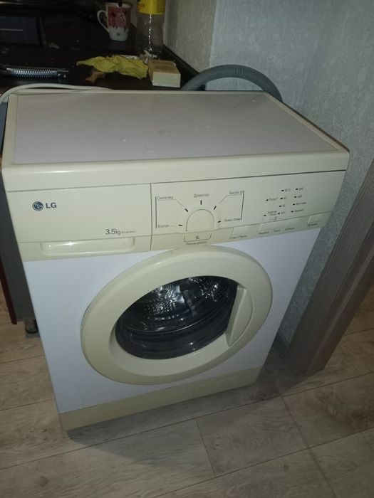 Продам машинку автомат