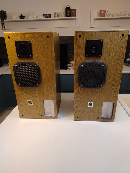 Mivoc TML-18 Transmission Line