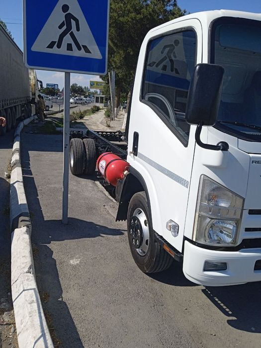 Aftobus isuzu. Holati zoʻr