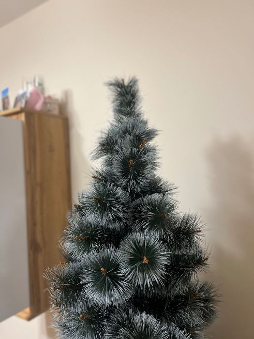 Изкуствена Коледна елха