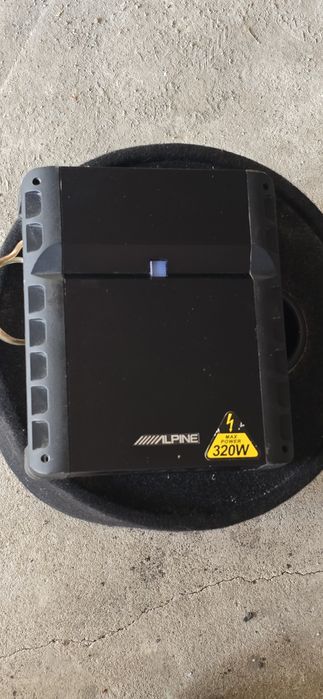 Vand subwoofer Blaupunkt GT series cu amplificator Alpine