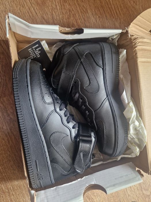 Кроссовки кожаные для мальчика Nike