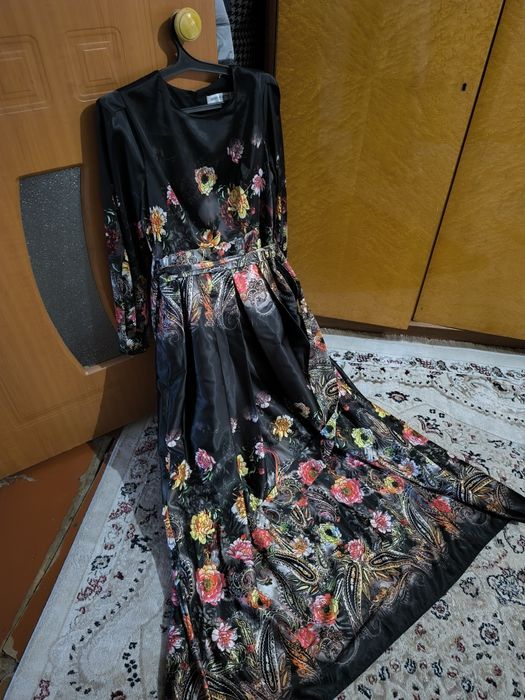 Платье Итальянское брендовое