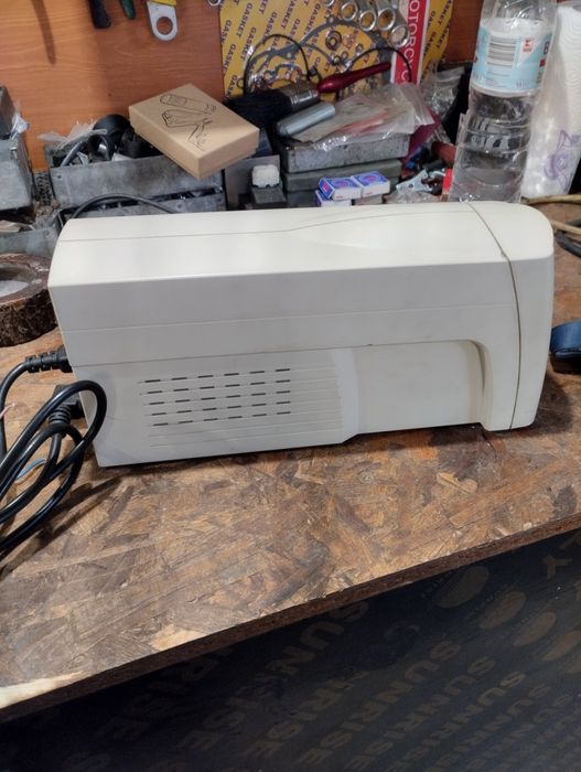 UPS за компютър Ablerex