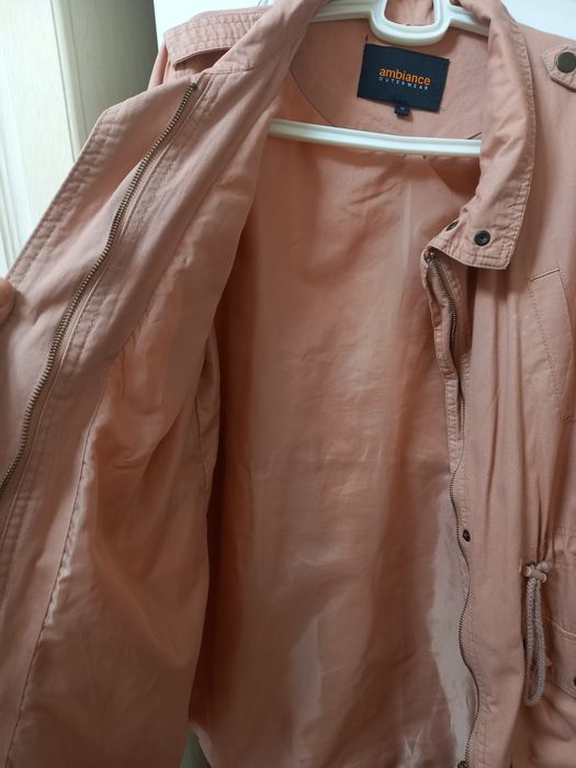 Ветровка одевала 2 раза