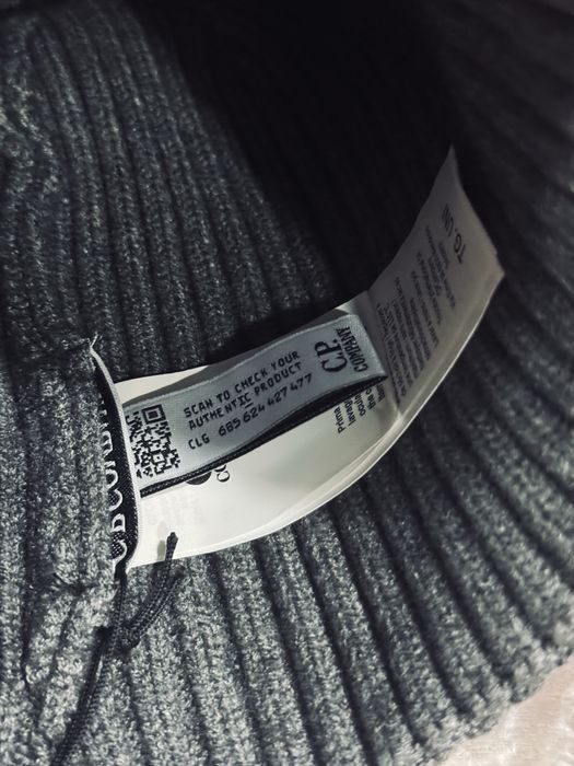 шапка cp company