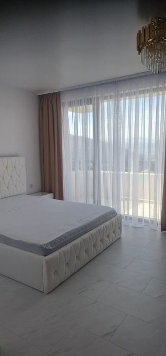 Inchiriez duplex ultra finisat floresti