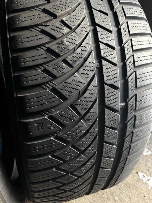 255/40/18 - два баллона !!