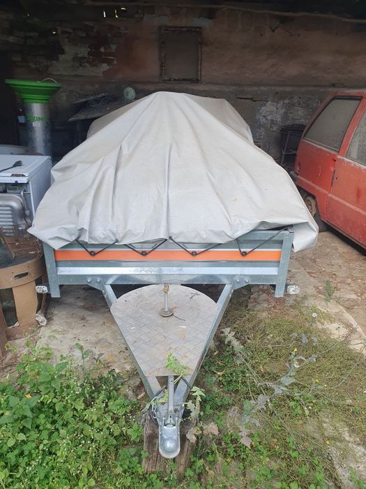 Vând Kart plus remorcă ,remorca are acte.