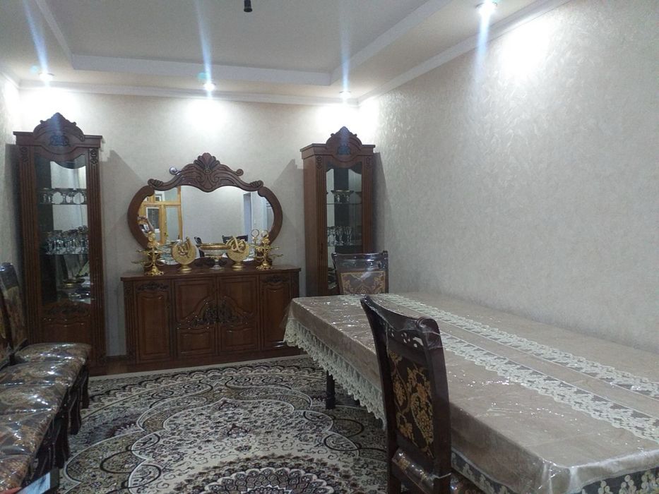 Продается 2 пенала и трюмо