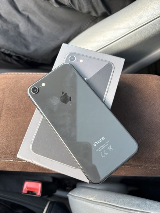 Iphone 8. Коробкасы бар, ориг адаптері бар