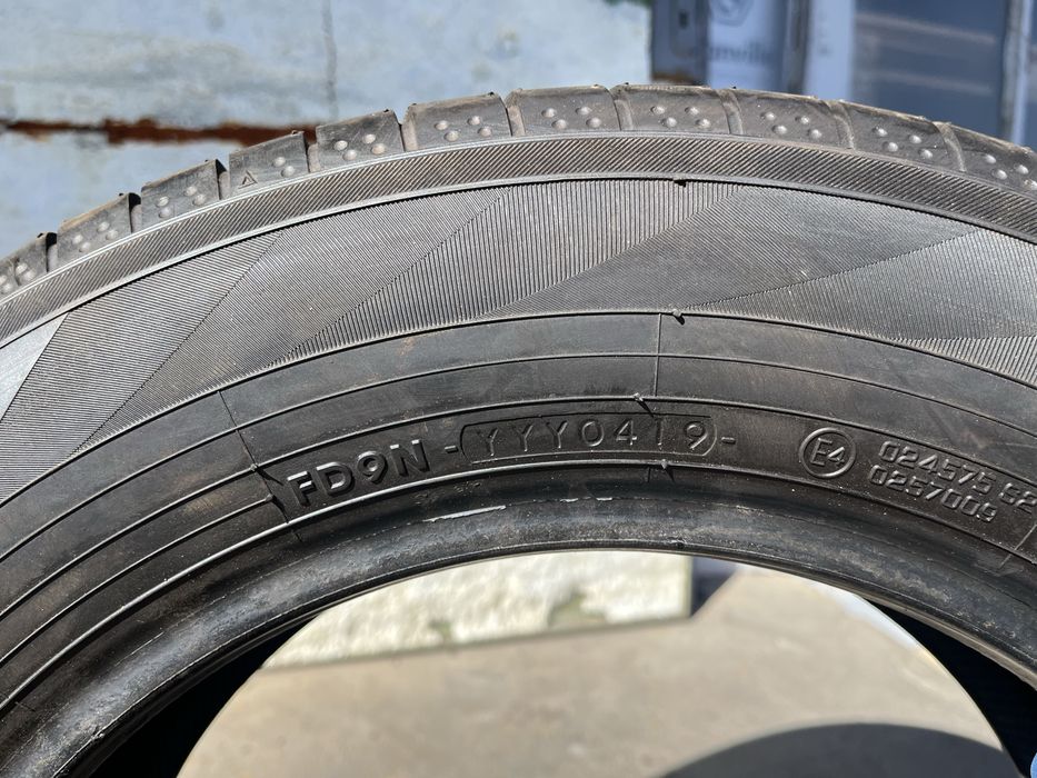 4 бр. летни гуми 195/65/15 Yokohama 6-6,5 mm DOT 4518/0419