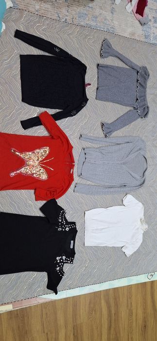 Продам кофты, футболки