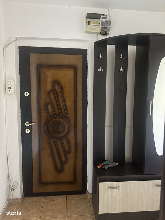 Campina - ap. 3 cam - et.3 - 65000 Euro