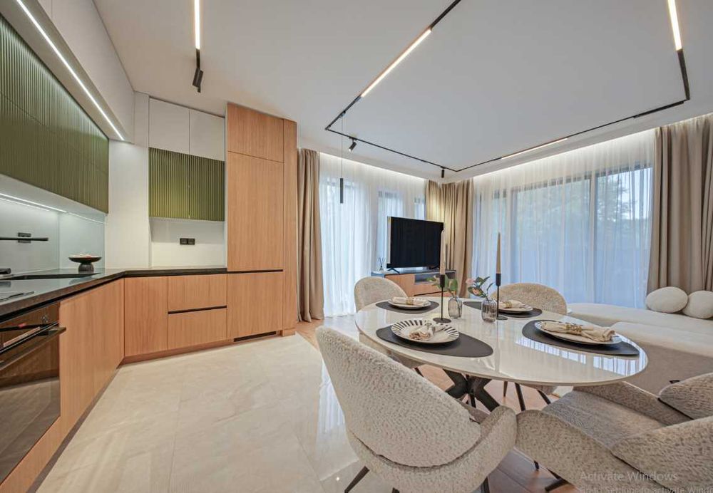 Дава се под наем Тристаен апартамент в Пловдив, Младежки Хълм - 115 кв.м за 523.26 € - Снимка #3