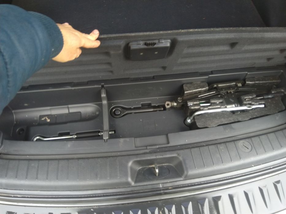 Хюндай Санта фе на части