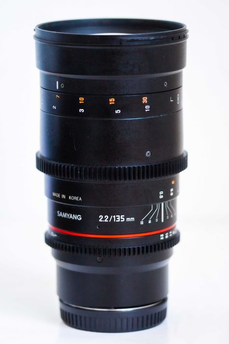 Obiectiv Cinematic SAMYANG 135 mm t 2.2 ED UMC VDSLR MK II - SONY FE