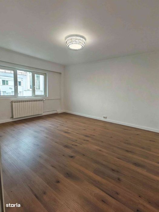 Decebal - Apartament 4 camere / Renovat complet/ Decomandat
