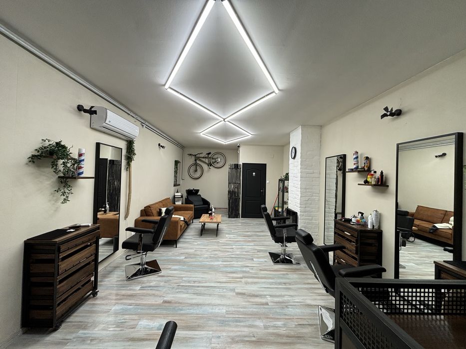 Căutăm Frizer Part-Time