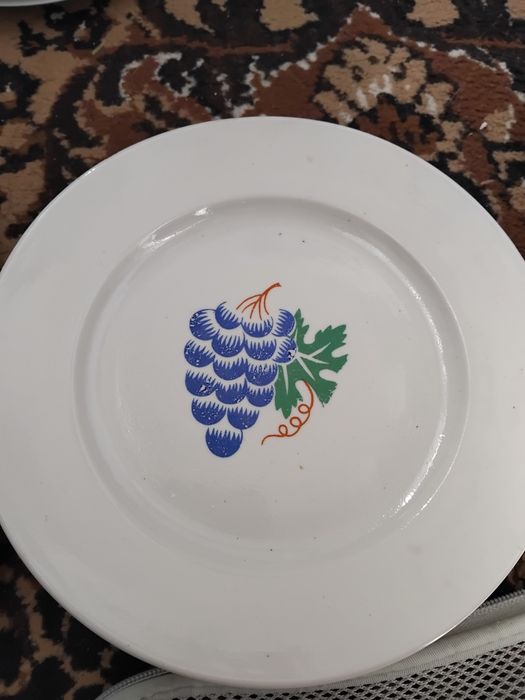 Тарелки и ляганы