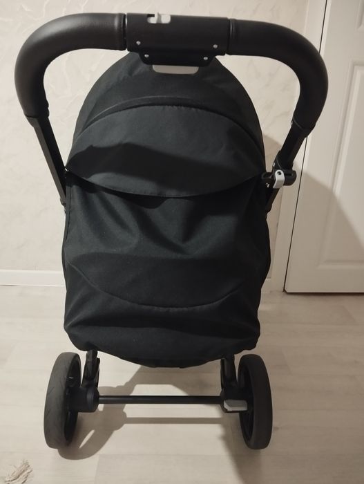 Коляска для близняшек