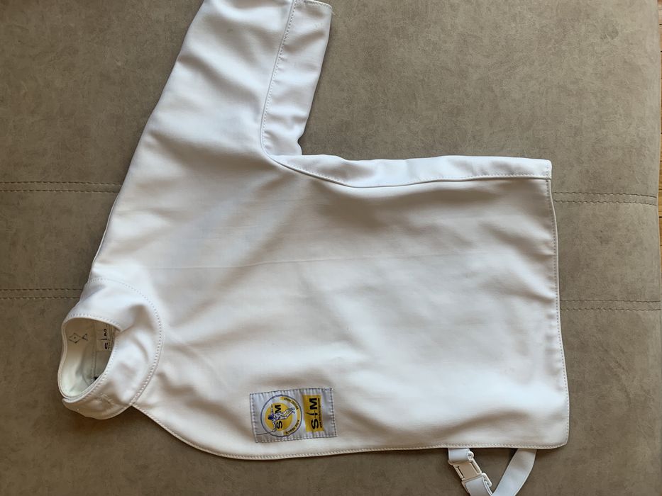 Костюм для фехтования