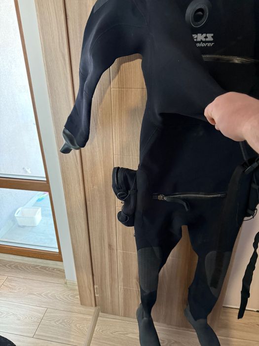 Сухи водолазни костюми !