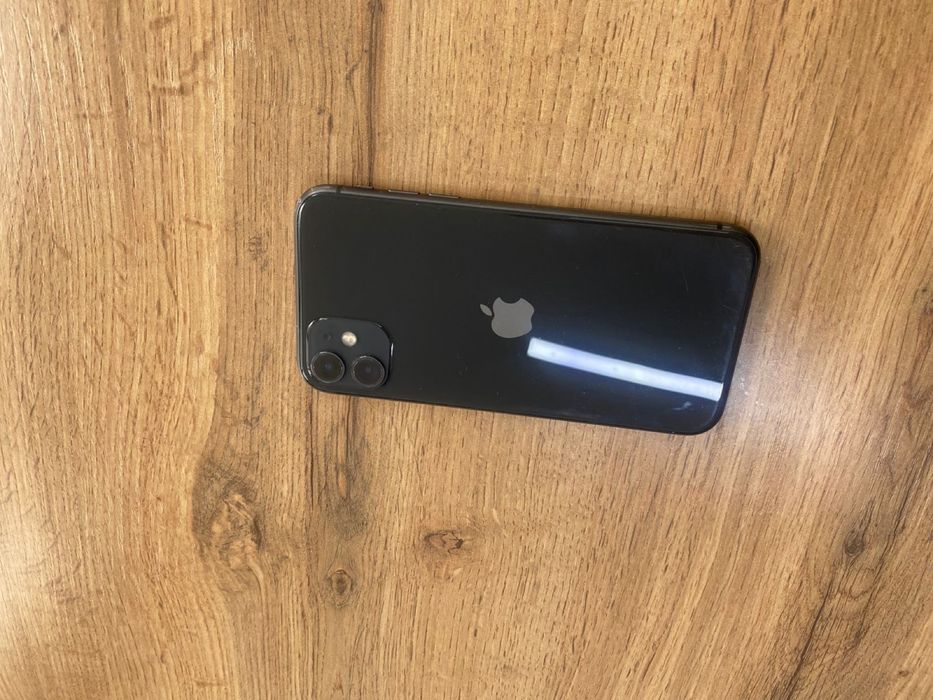 Продам Iphone 11