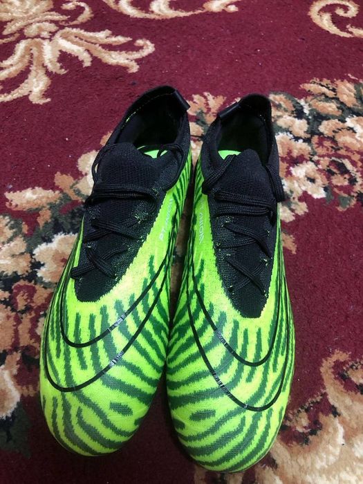 Бутся от Nike Phonton