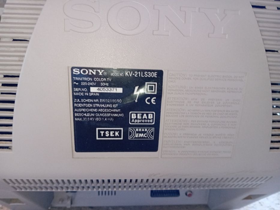 Vând TV Sony Triniton color