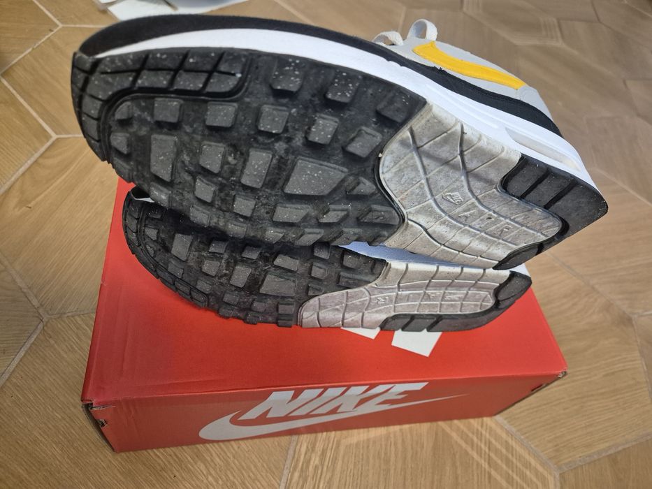 Маратонки Nike Air Max 1, размер 40.5