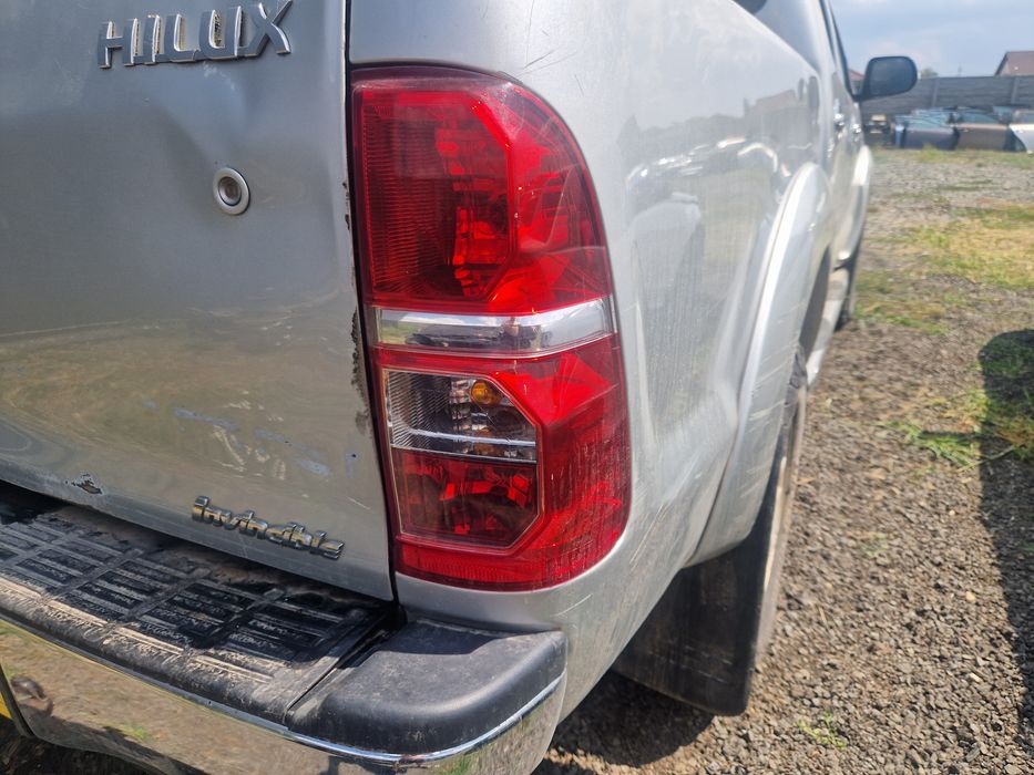 Stopuri Toyota Hilux facelift 2012-2015