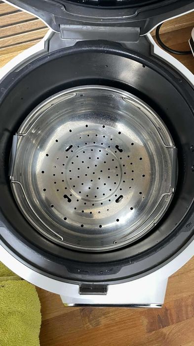 Multicooker inteligent cu gatire sub presiune Tefal Cook4me+ CY851130