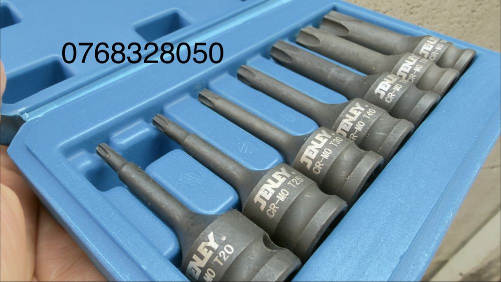 Set de 7 chei tubulare de impact Torx T20 - T60, cu acționare de 3/8