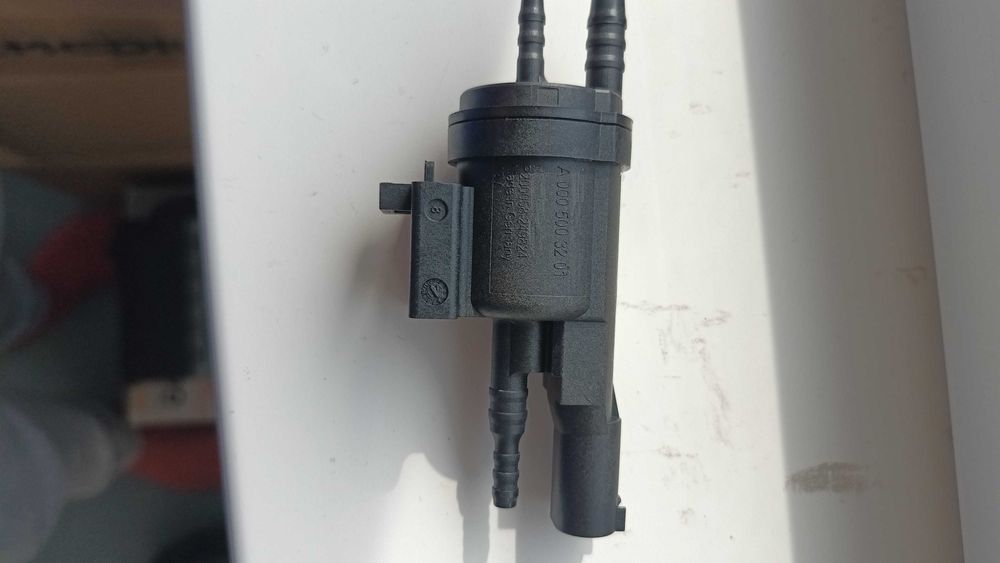 Клапан EGR Mercedes W202, W210