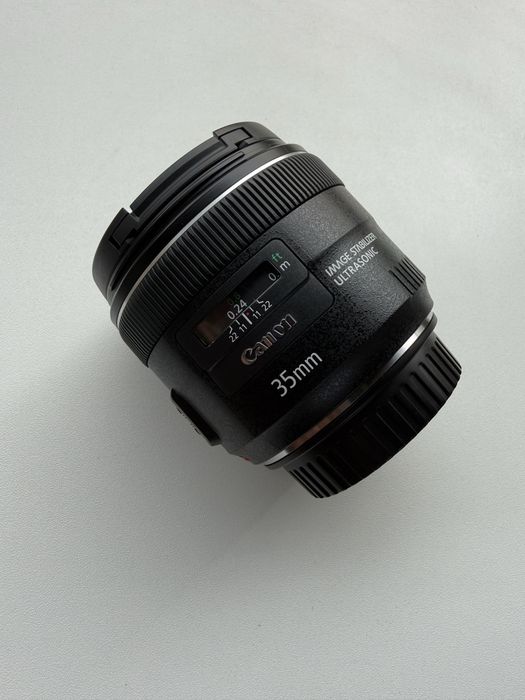 Обектив Canon EF 35mm f/2 IS USM