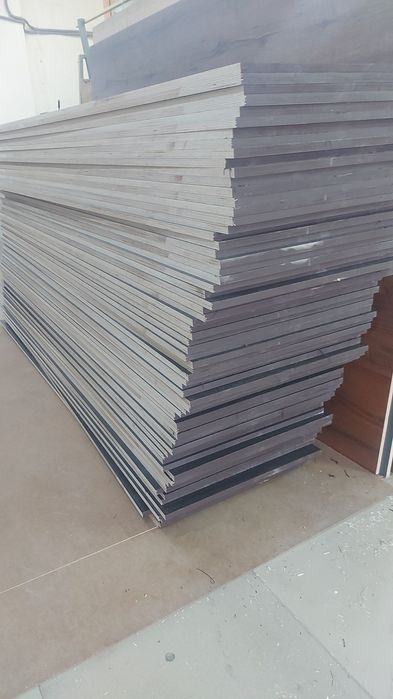 Сдаю опалубку для фундамента