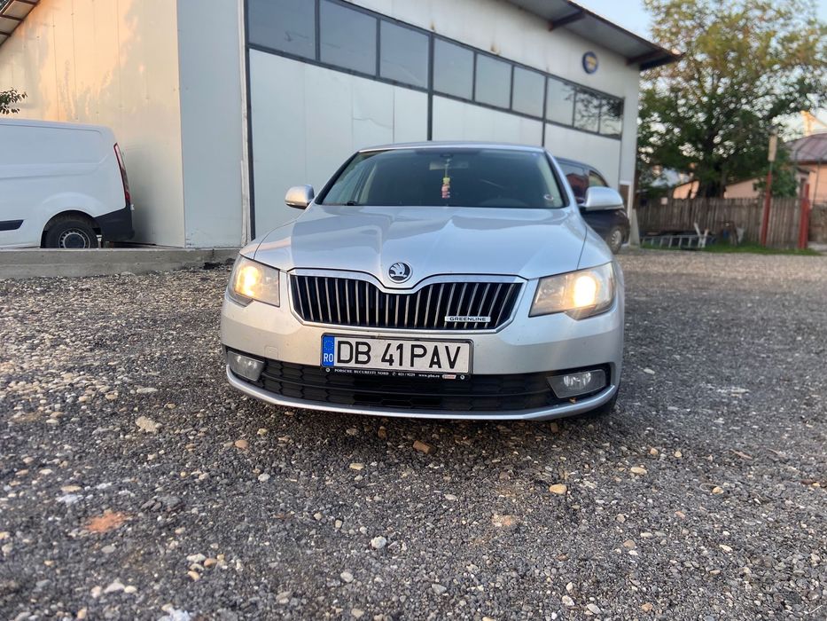 SKODA Superb 2014