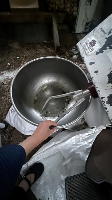 Тестомеска отличного качества;  !