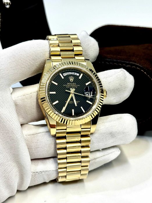 rolex day-date 40mm  onyx