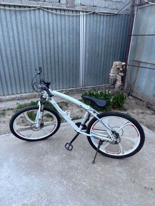 Велосипед в хорошем состоянии