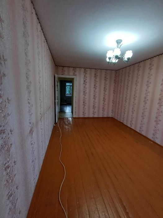 Продам 2 ух.комн кв в 20 мкр