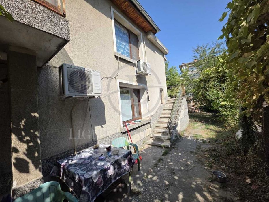 Продава се Къща в Пловдив, Христо Смирненски - 150 кв.м за 1260 €/кв.м - Снимка #16