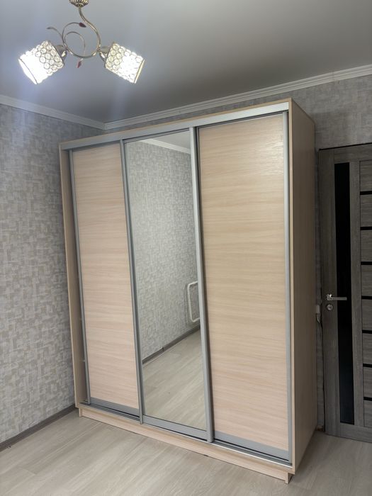 Продам шкаф купе