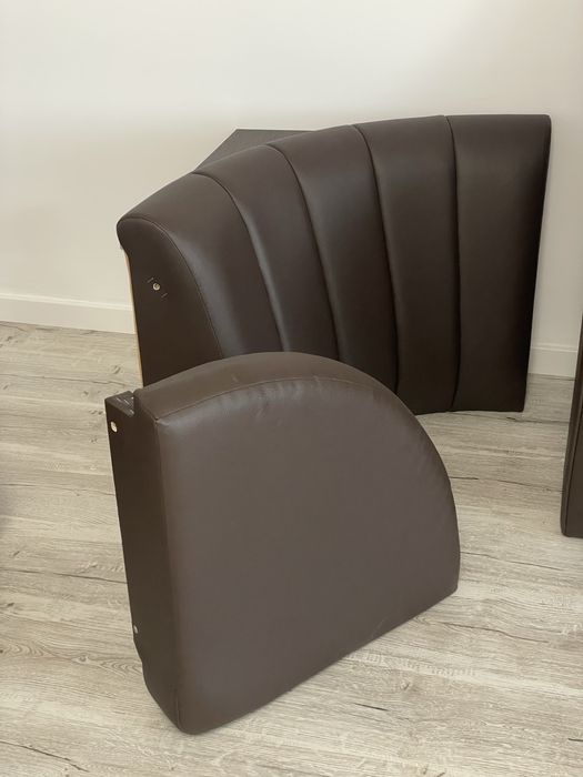 Colțar nou, fara defecte sau urme de uzura