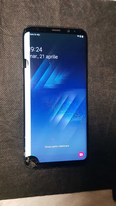 2 telefoane Samsung S8+