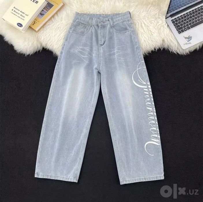 Trenddagi shim Baggy jinsi