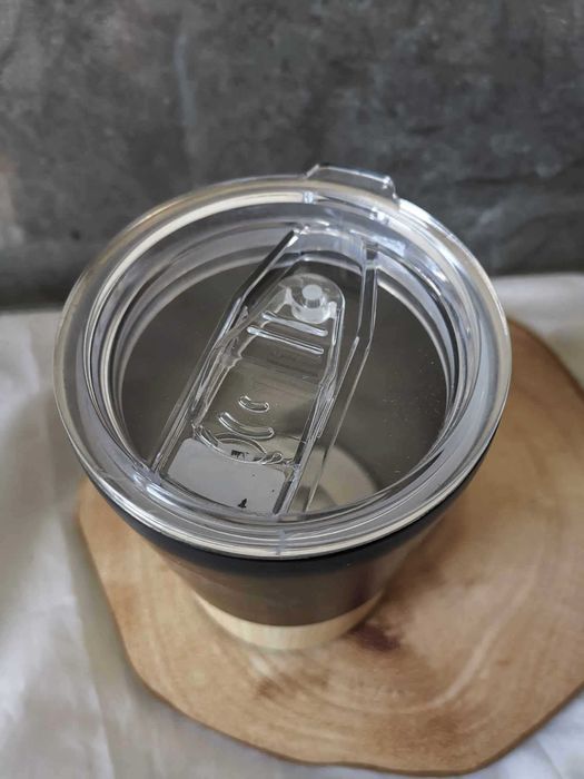 Лазерно гравирана по ваш избор метална термочаша с капак