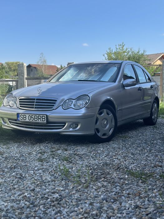 Merecedes-c220-w202